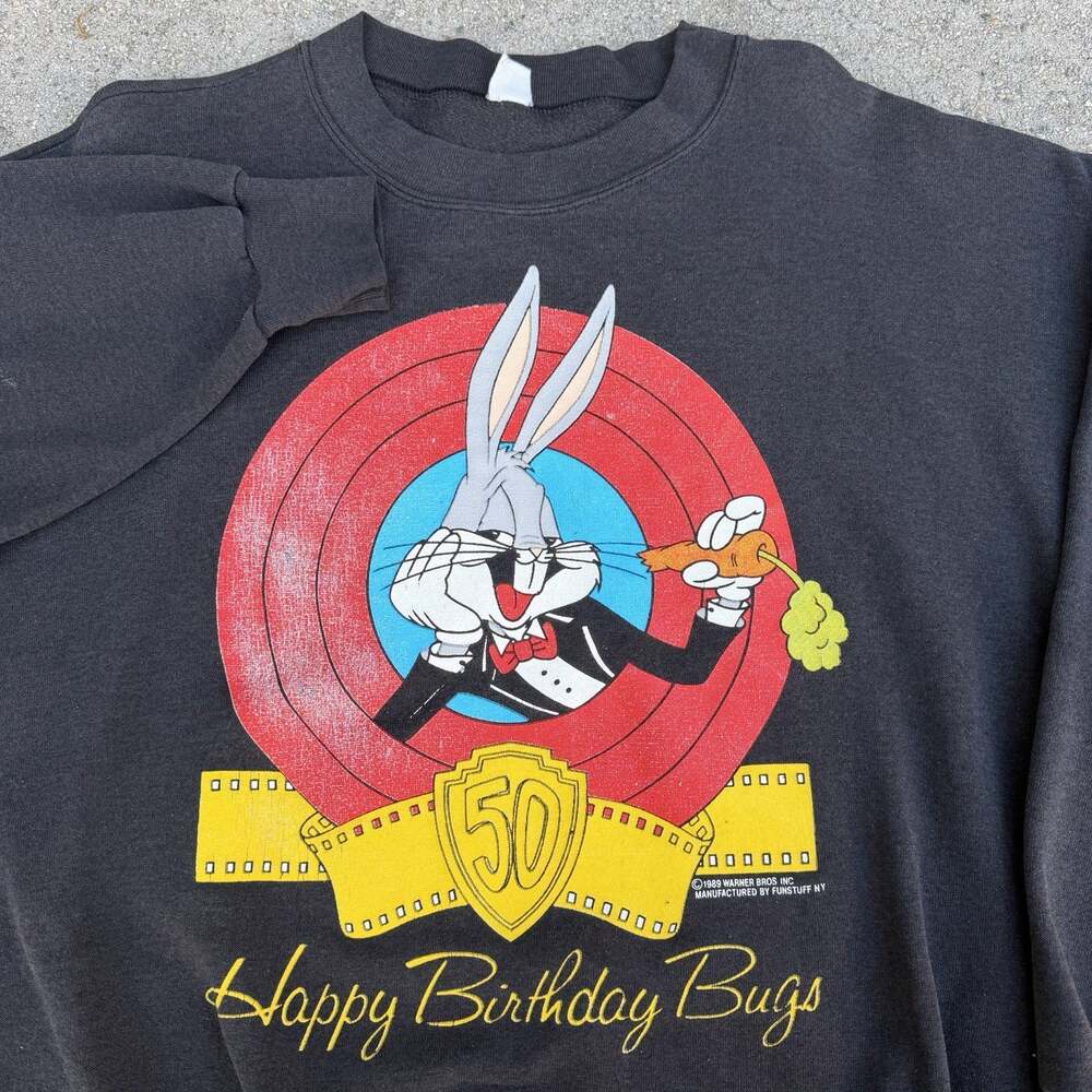 Vintage 80s Warner Bros Happy Birthday Bugs Bunny Sweatshirt XL Looney Tunes